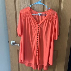 Women’s Short Sleeve Shit -NWT